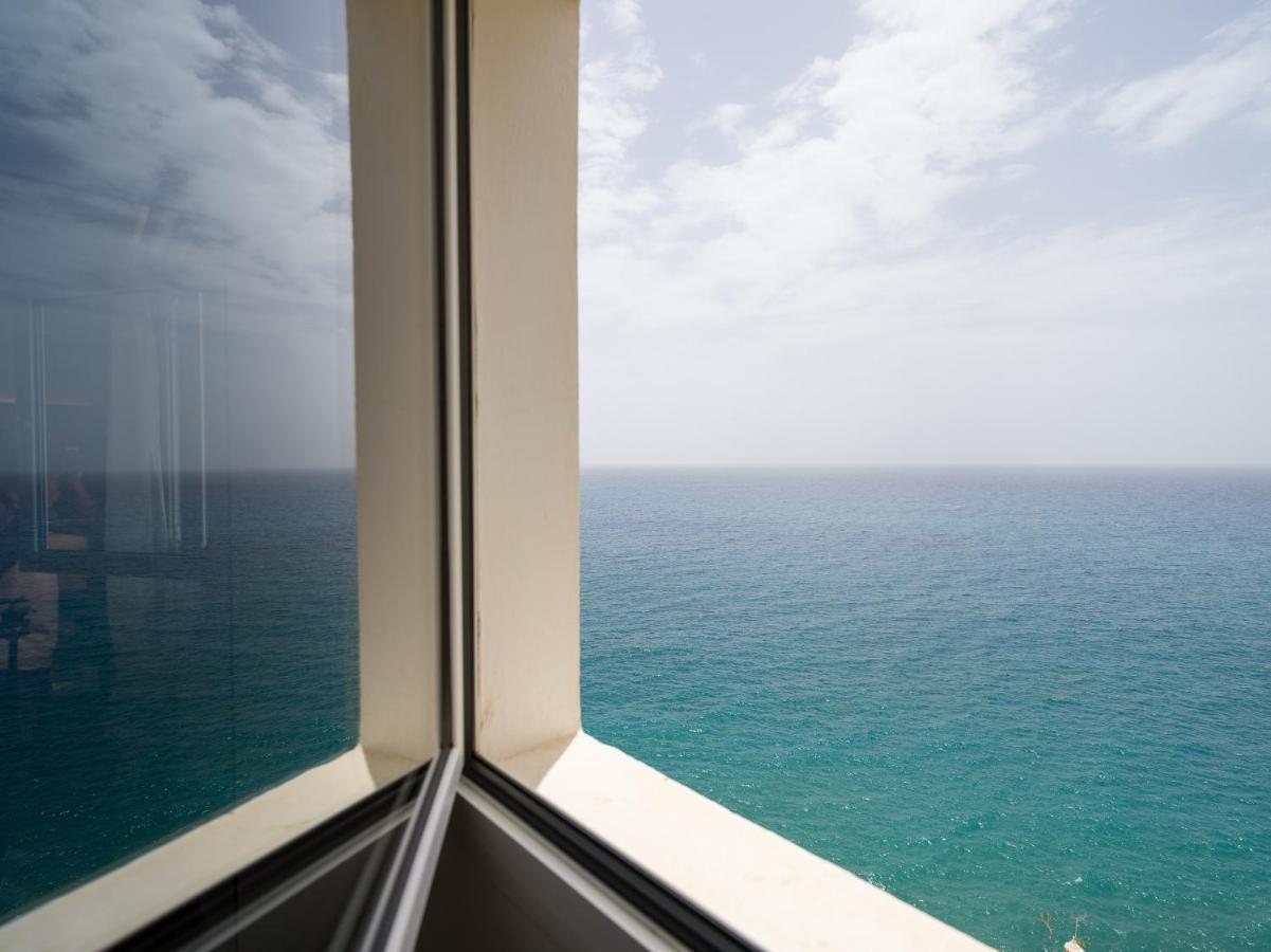 Viewpoint Over The Cliff By Canariasgetaway Maspalomas  Bagian luar foto