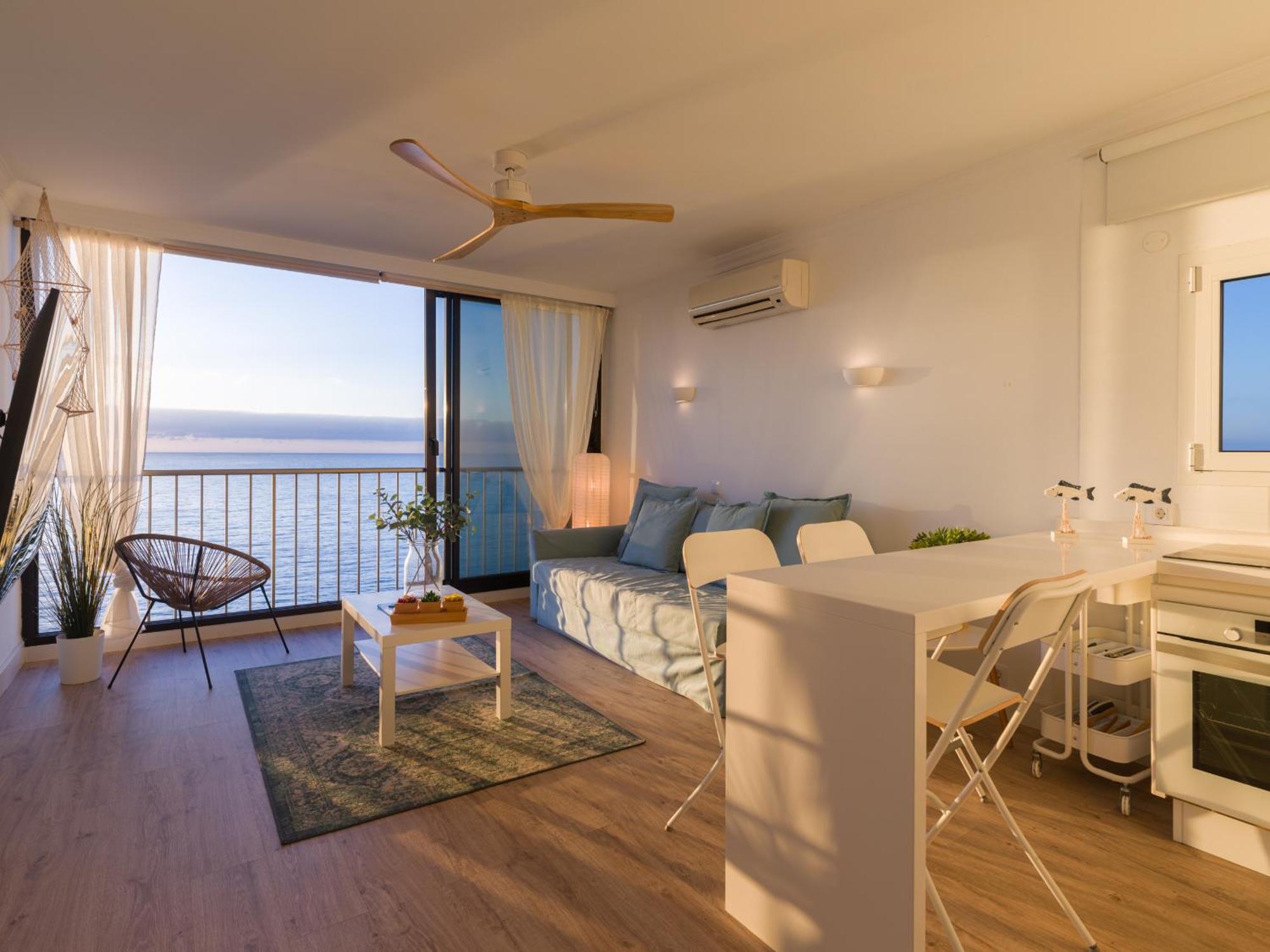 Viewpoint Over The Cliff By Canariasgetaway Maspalomas  Bagian luar foto